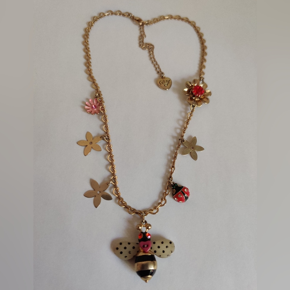 Betsey Johnson Garden Party Necklace - Picture 13 of 13